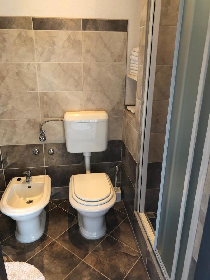 2 Ivankovic * Stari Grad (Hvar)